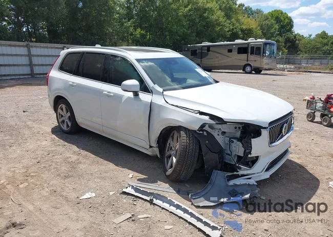 YV4102CK3M1696878: 43070690