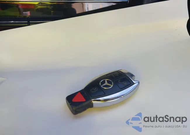 WDDHF8HB8BA320207: 43069979