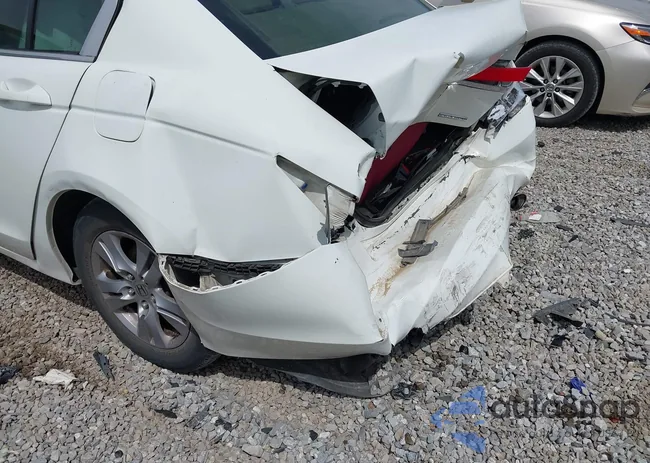 1HGCP2F63CA016399: 43071355