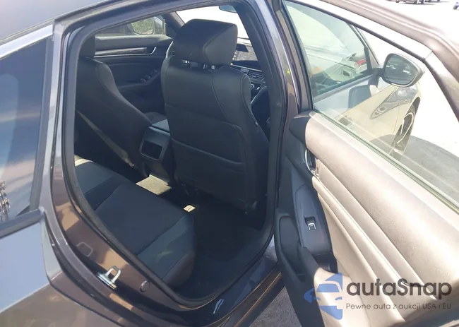 1HGCV1E35KA081096: 43071385