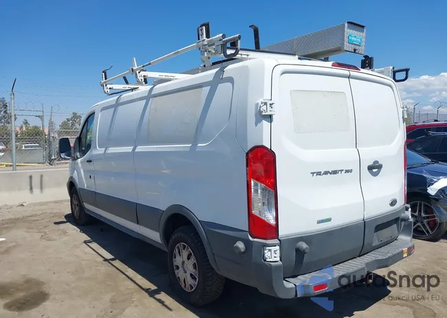 1FTBW2YG5FKA32461: 43071438