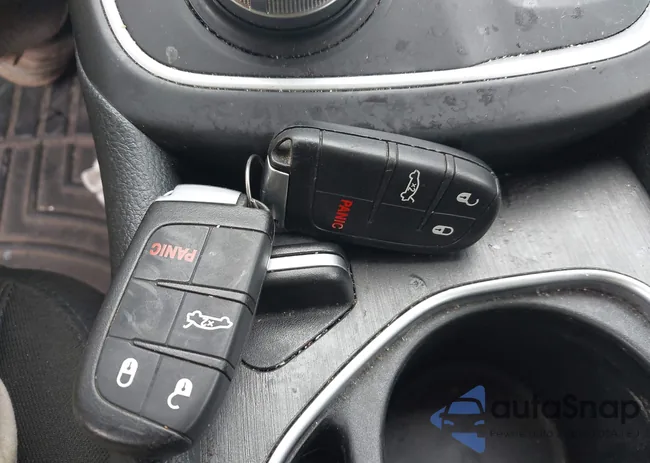 1C3CCCAB2GN105694: 43071460