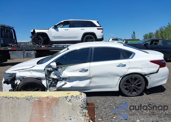 1N4AL3AP6JC134753: 43071522