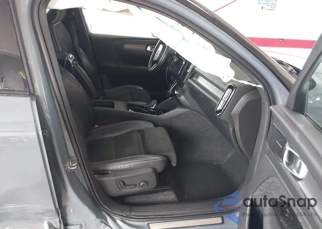 YV4ED3UR1M2528951: 43071529