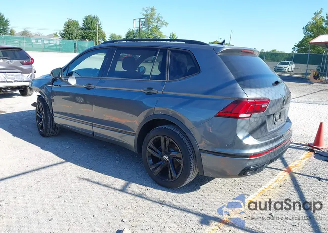 3VVCB7AX8RM096550: 43071637