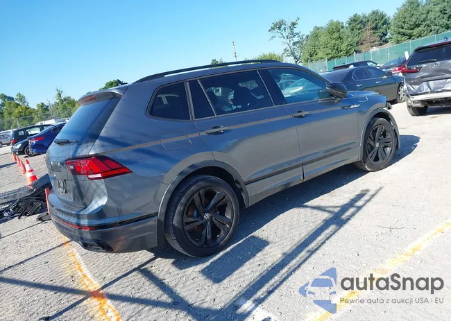 3VVCB7AX8RM096550: 43071637