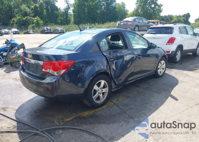 1G1PA5SG3E7426663: 43071671