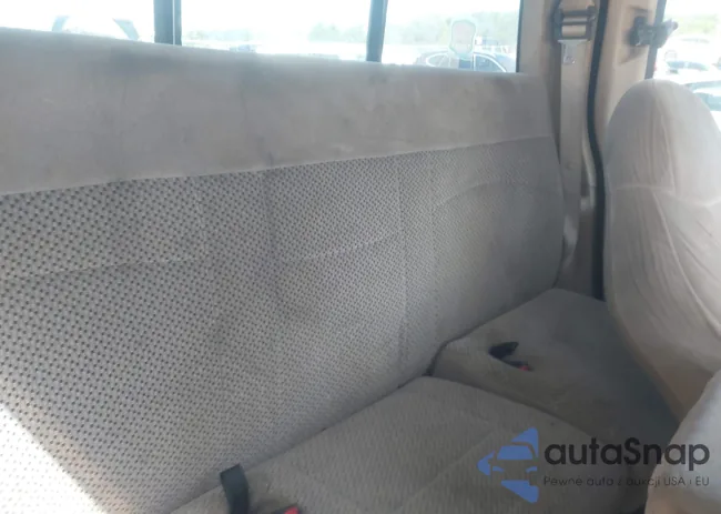 1FTRX17W6XNB42207: 43071749