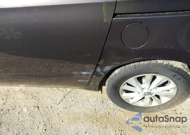 KNDMB5C10G6082607: 43070772