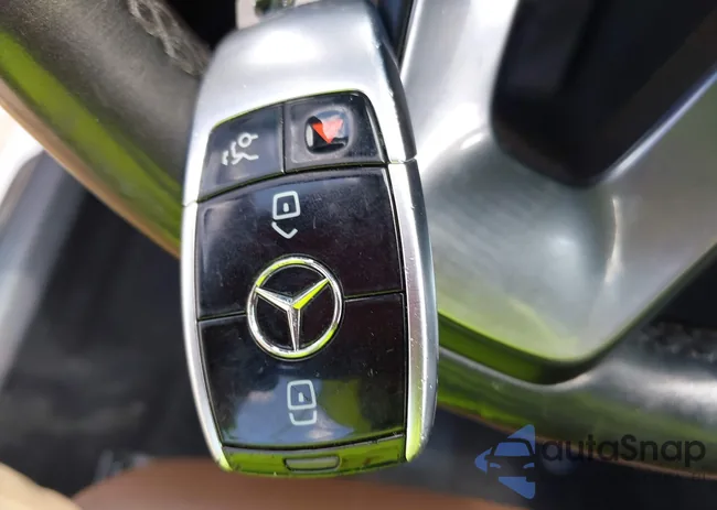 WDDZF4JB9HA152738: 43070792