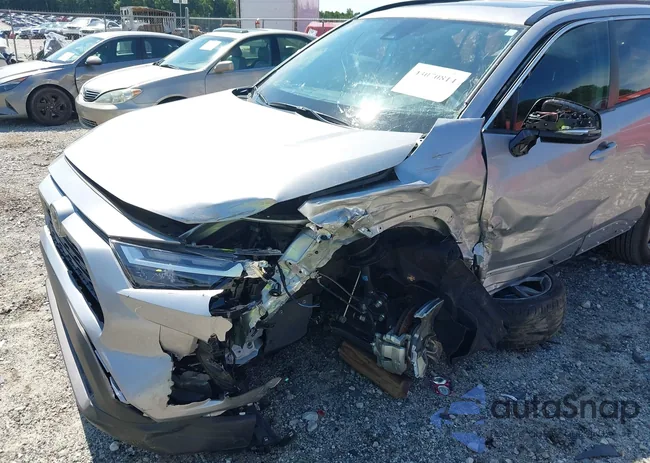 2T3W1RFV9RC293857: 43070814