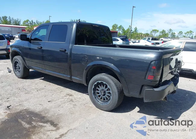 1C6RR7VM3JS258401: 43070842