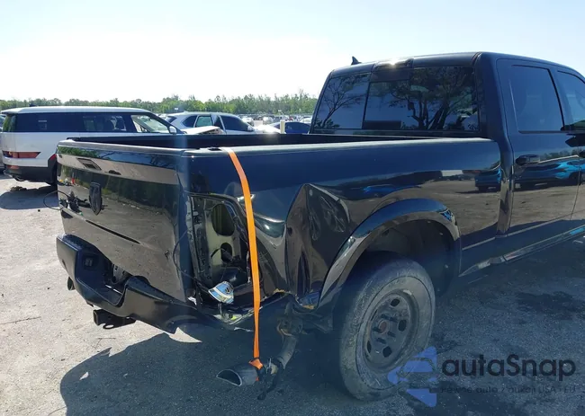 1C6RR7VM3JS258401: 43070842