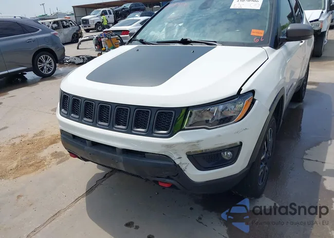 3C4NJDDB8LT163069: 43070906