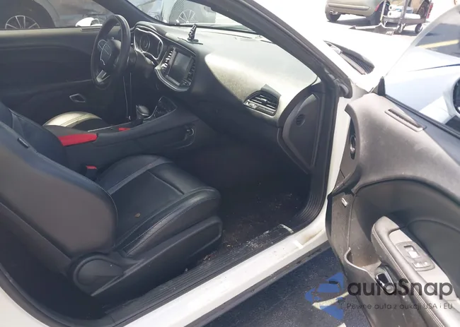 2C3CDZBT4GH172037: 43070944