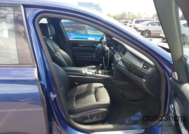 WBAYA8C55EDS15392: 43070945