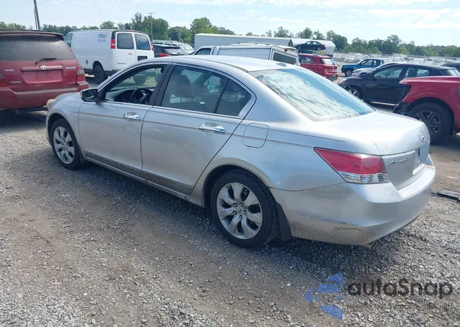 1HGCP36898A023307: 43070964