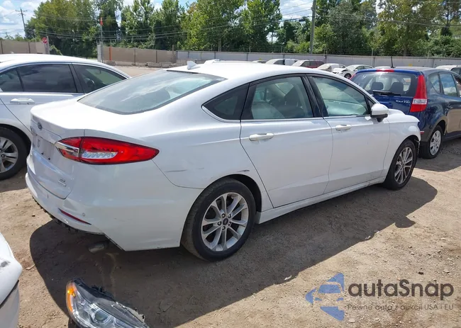 3FA6P0HD9LR172647: 43071001