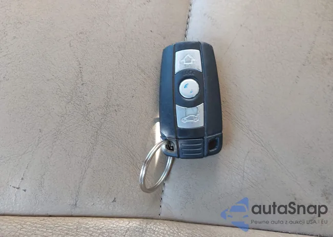 WBAPK5C57BF126110: 43071022