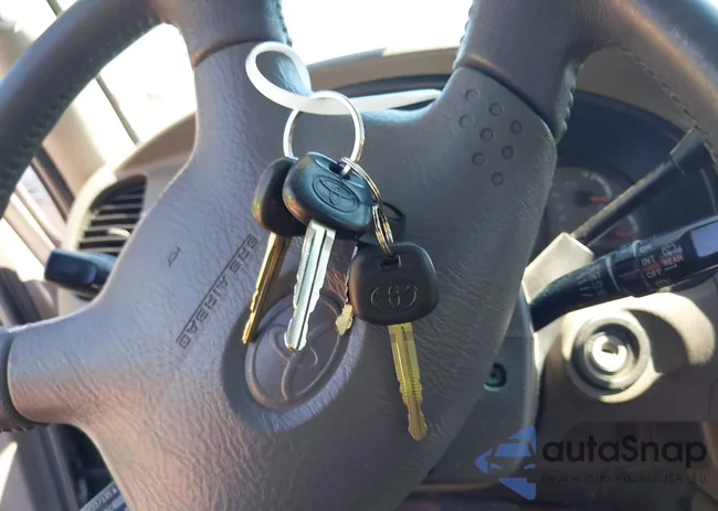 5TDBT44A32S104685: 43071060