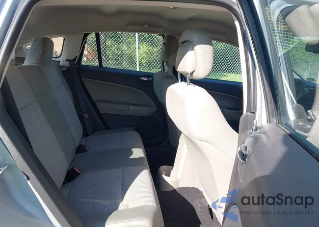 1B3CB1HA2BD132653: 43071109