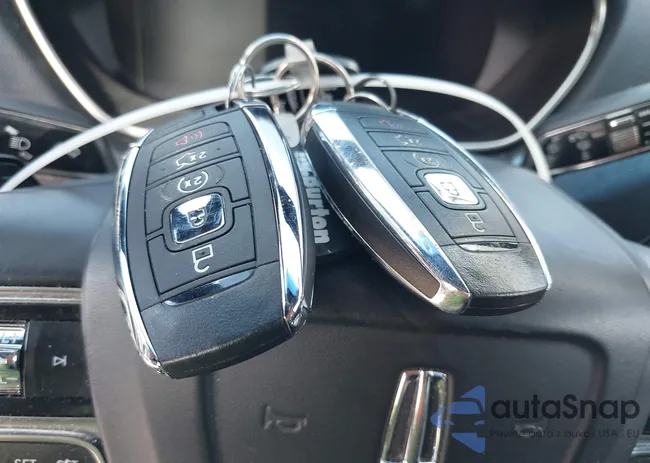 2LMPJ8K95KBL18302: 43072334