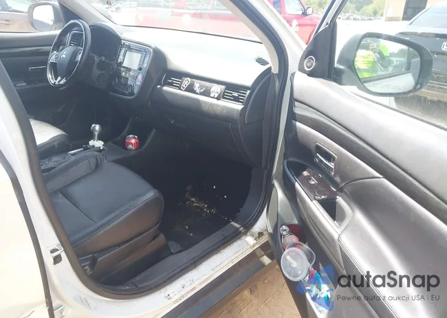 JA4AD3A39GZ024767: 43072376