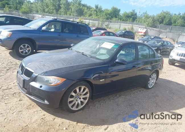 WBAVD13546KV06853: 43072385