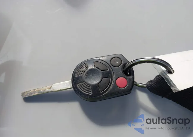 1FTNR1YM3FKA42281: 43072604