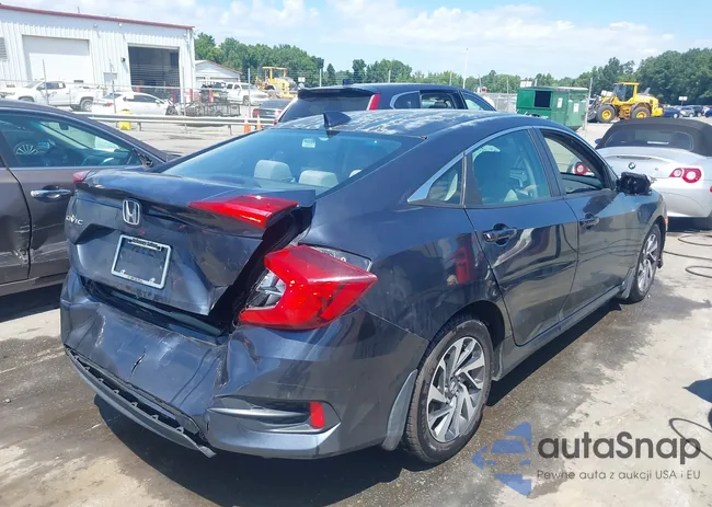 2HGFC2F75JH538922: 43072606