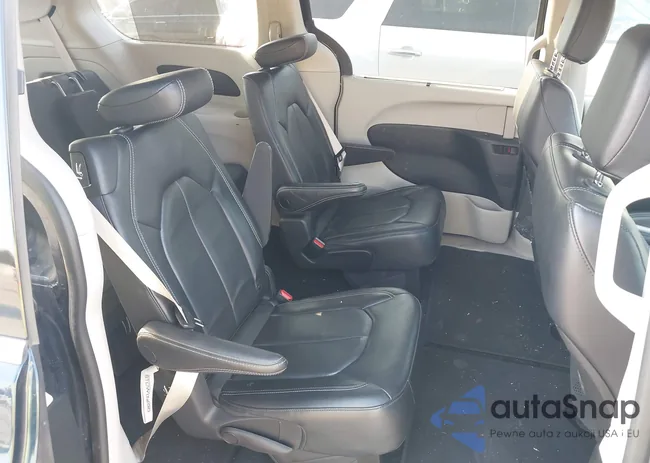 2C4RC1BG4NR182202: 43072659