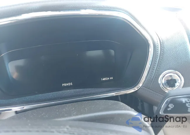 1LN6L9NC4H5614276: 43072713