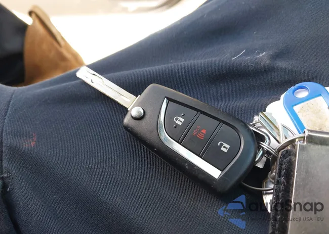 4T3LWRFV3SU187137: 43072740