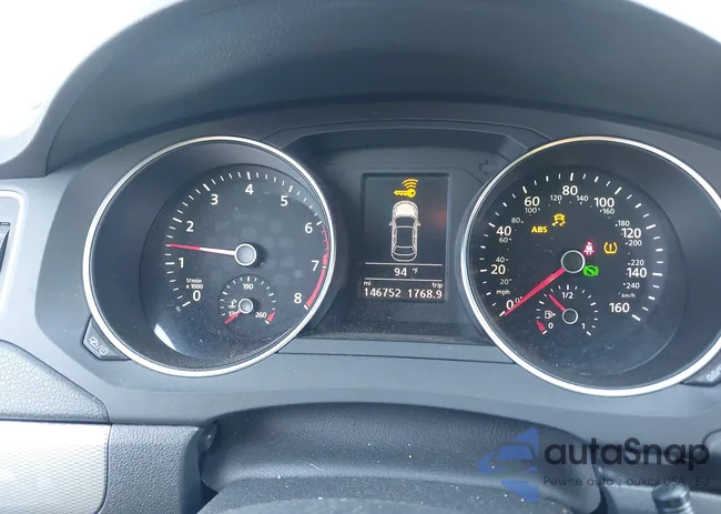 3VWDB7AJ5HM254028: 43071775