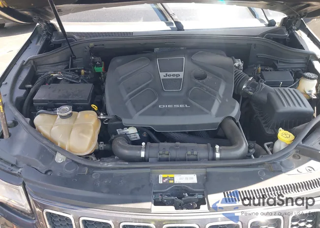 1C4RJFCM0EC367556: 43071781