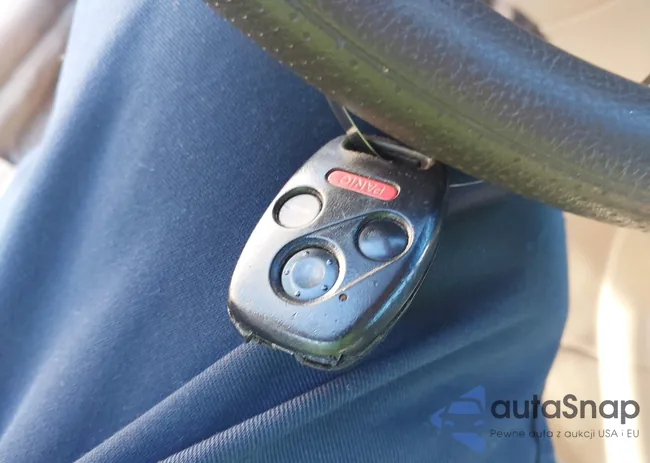 1HGCM664X7A018686: 43071942