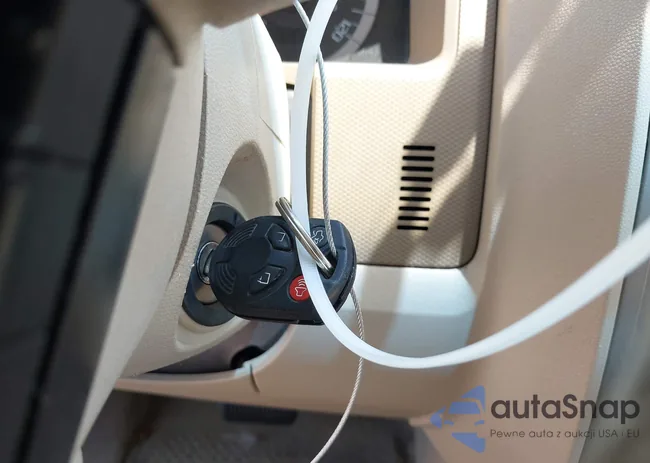 1FMCU0D76AKC35075: 43072149