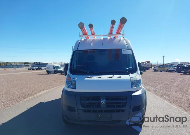 3C6TRVDG0JE154828: 43073320