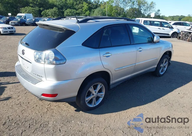 JTJHW31UX82066461: 43073556