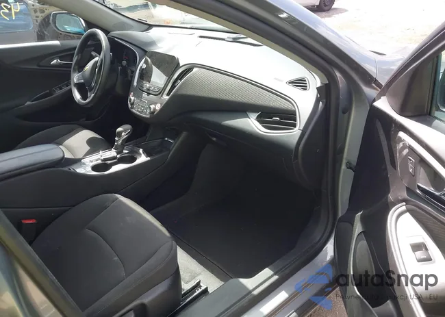 1G1ZD5ST2RF152624: 43073598