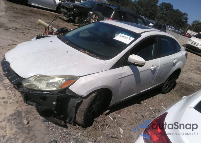 1FADP3F21DL266208: 43074378