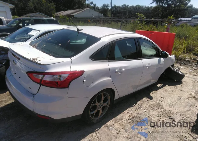 1FADP3F21DL266208: 43074378