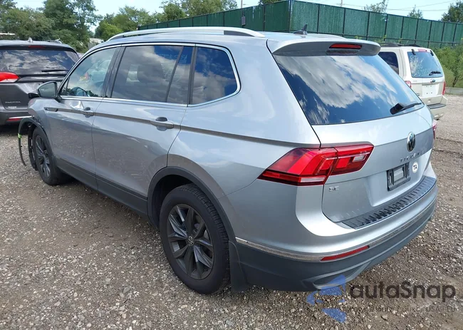 3VV2B7AX3RM137808: 43074423