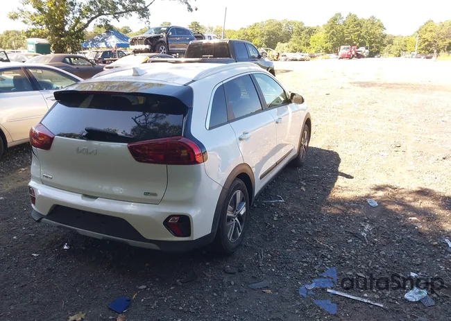 KNDCD3LD2N5547587: 43074427