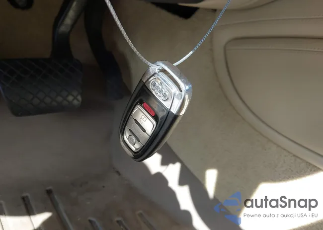 WAU32AFD9FN014916: 43074443