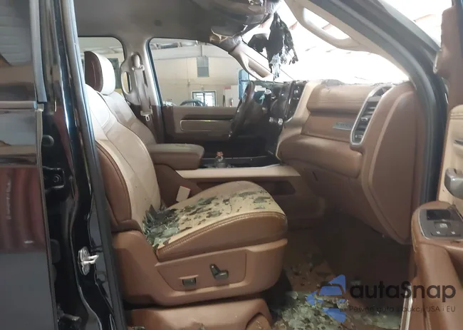 3C6UR5FL7NG108342: 43074496