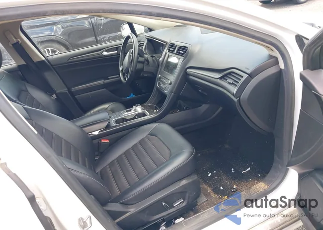 3FA6P0LU3JR201371: 43074504