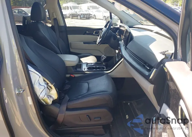 KNDNE5H30P6235461: 43074511