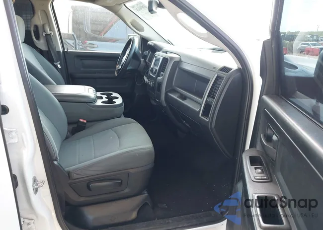 1C6RR6FT9FS530604: 43074531