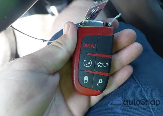 2C3CDXCT8FH729808: 43074550